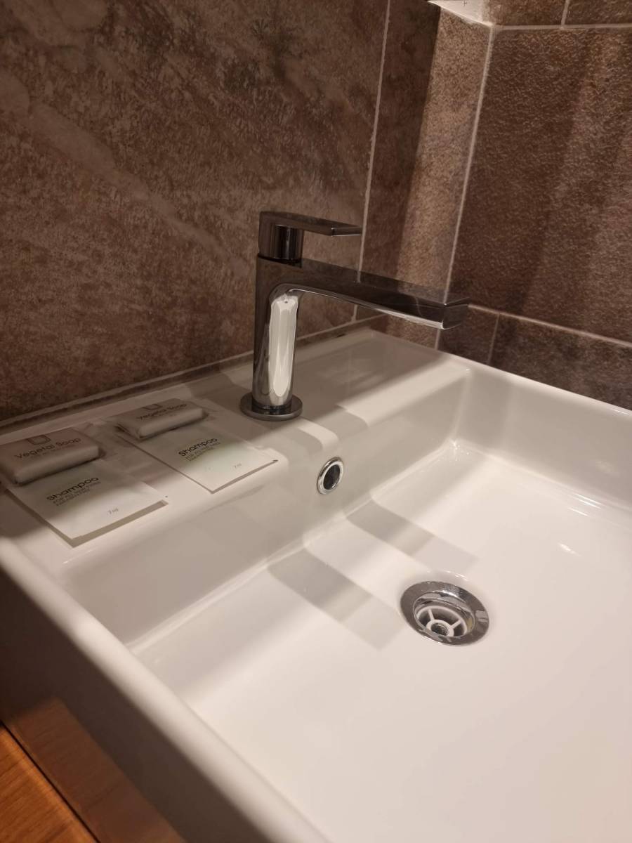 Société pour le nettoyage bureaux,locaux,vitres,maisons à Marseille 13008 et 13010