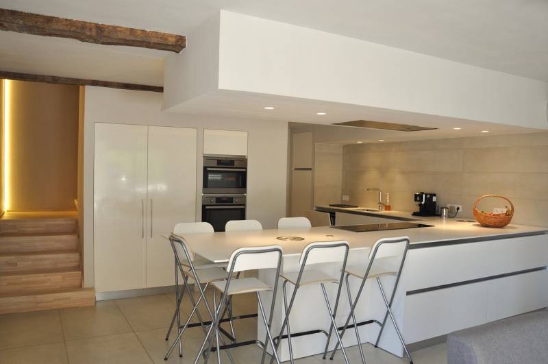 Service de nettoyage pour location saisonnière à Aix en Provence dans les Bouches du Rhône